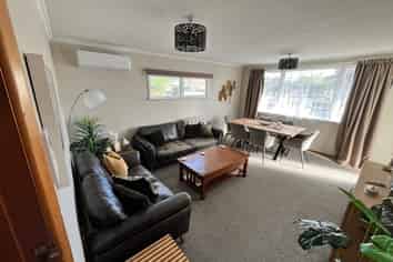 10 McDonald Place, Awapuni