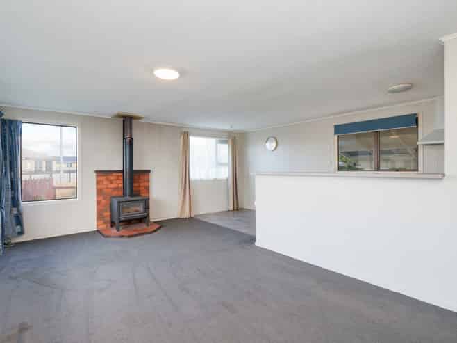 18 Lauder Place, Heidelberg