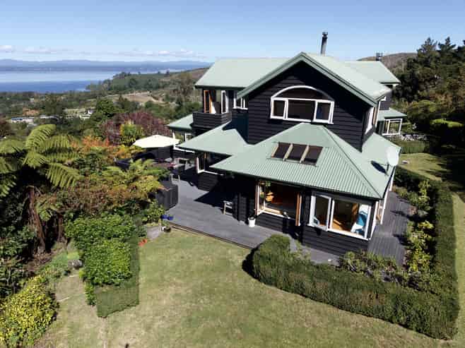 21 Brunette Drive, Acacia Bay