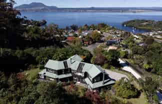 21 Brunette Drive, Acacia Bay