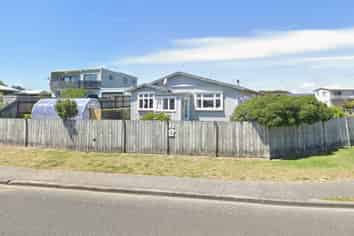 62 Kahukura Avenue, Waitarere Beach