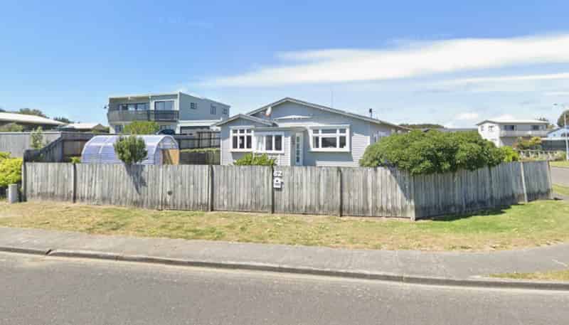 62 Kahukura Avenue, Waitarere Beach