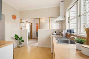 20 Haumia Street, Johnsonville