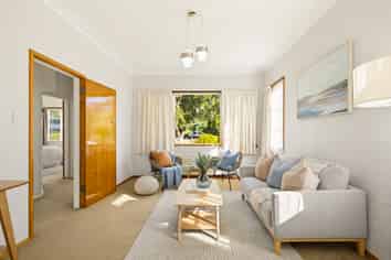 20 Haumia Street, Johnsonville