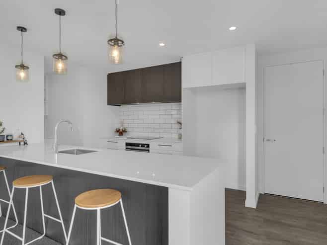 29 Weaver Street, Ravenswood