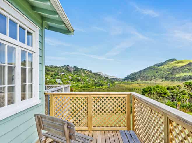 158 Bethells Road, Bethells Beach