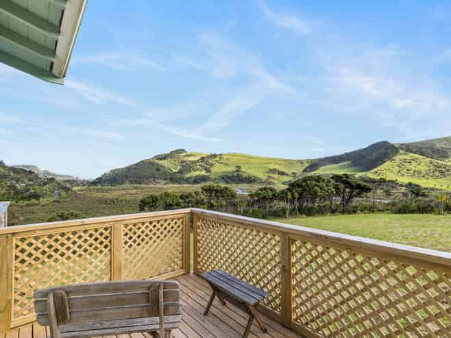 158 Bethells Road, Bethells Beach