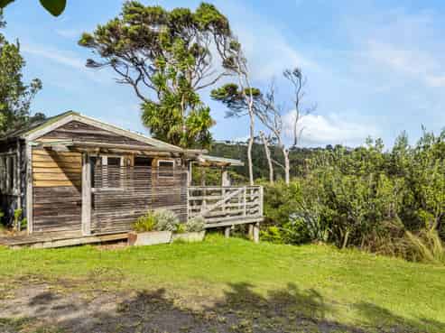 158 Bethells Road, Bethells Beach
