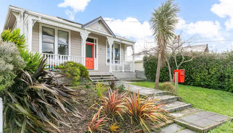 32 Eden Street, Island Bay