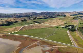  Corner Marfells Beach and Clifford Roads, Lake Grassmere