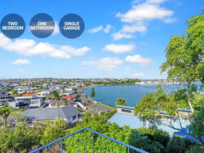 4/19 Bucklands Beach Road, Bucklands Beach