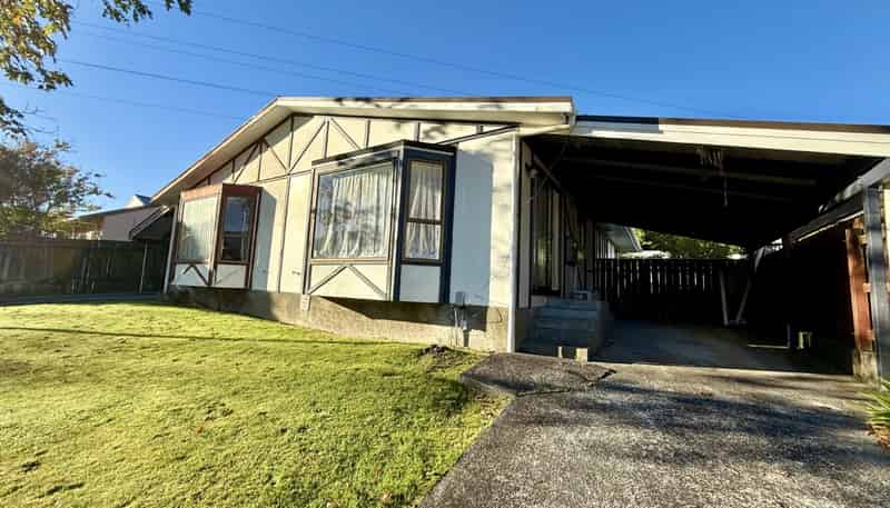 64a Gemstone Drive, Birchville