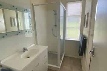 5/142 Stanmore Bay Road, Stanmore Bay