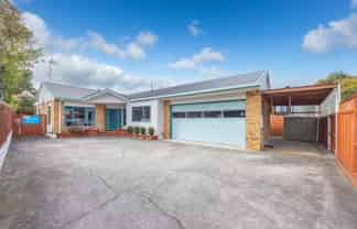 1A Macdonald Road, Glenview