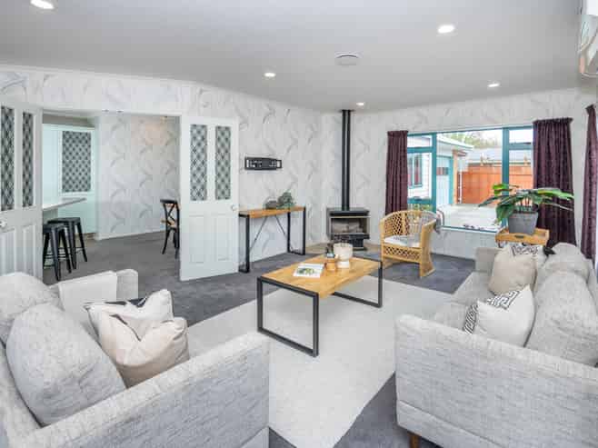 1A Macdonald Road, Glenview