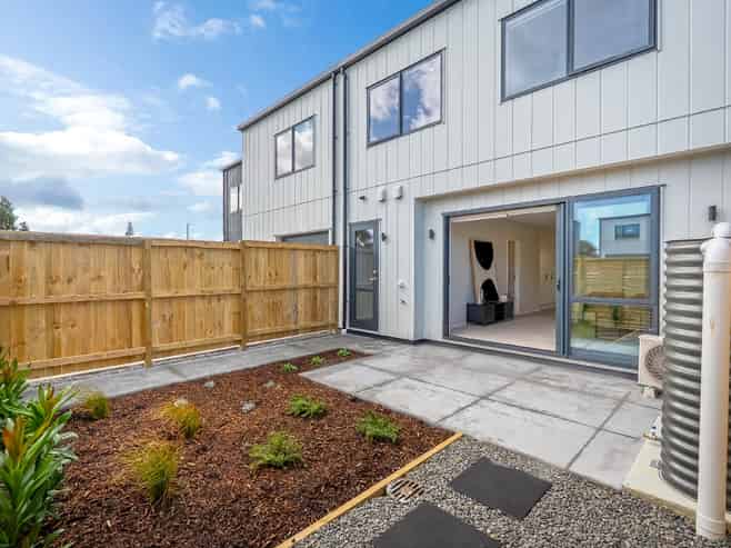 90 Mahutonga Avenue, Beachlands