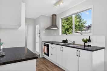 7 Hinton Place, Weymouth