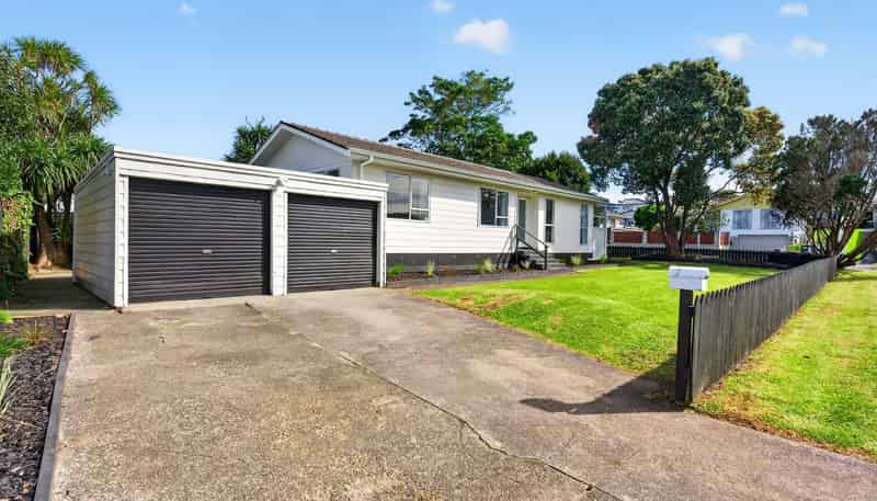 7 Hinton Place, Weymouth