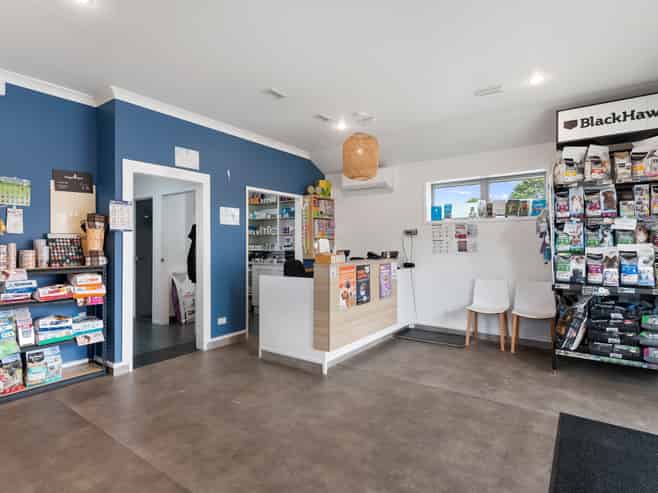 Prime Coastal Commercial Opportunity