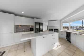 2/58 St Heliers Bay Road, Saint Heliers