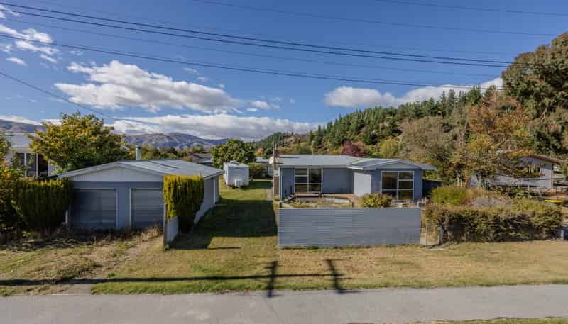 7 Hopkins Street, Luggate