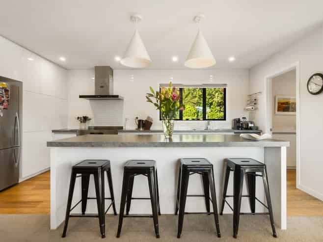 10 Hidden Hills Drive, Wanaka