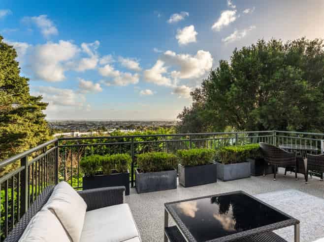 9 Calluna Crescent, Totara Heights