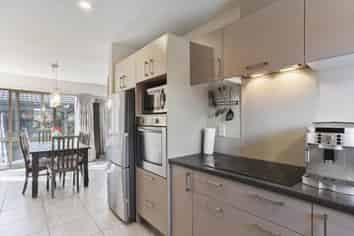 8C Angela Street, Upper Riccarton