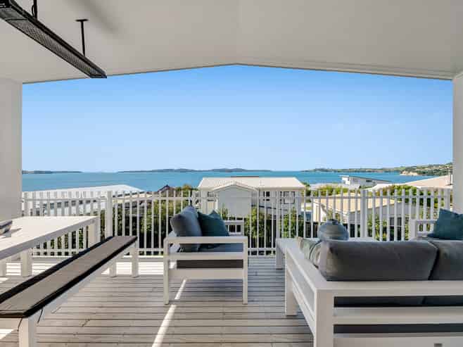 5 Aurora Avenue, Snells Beach