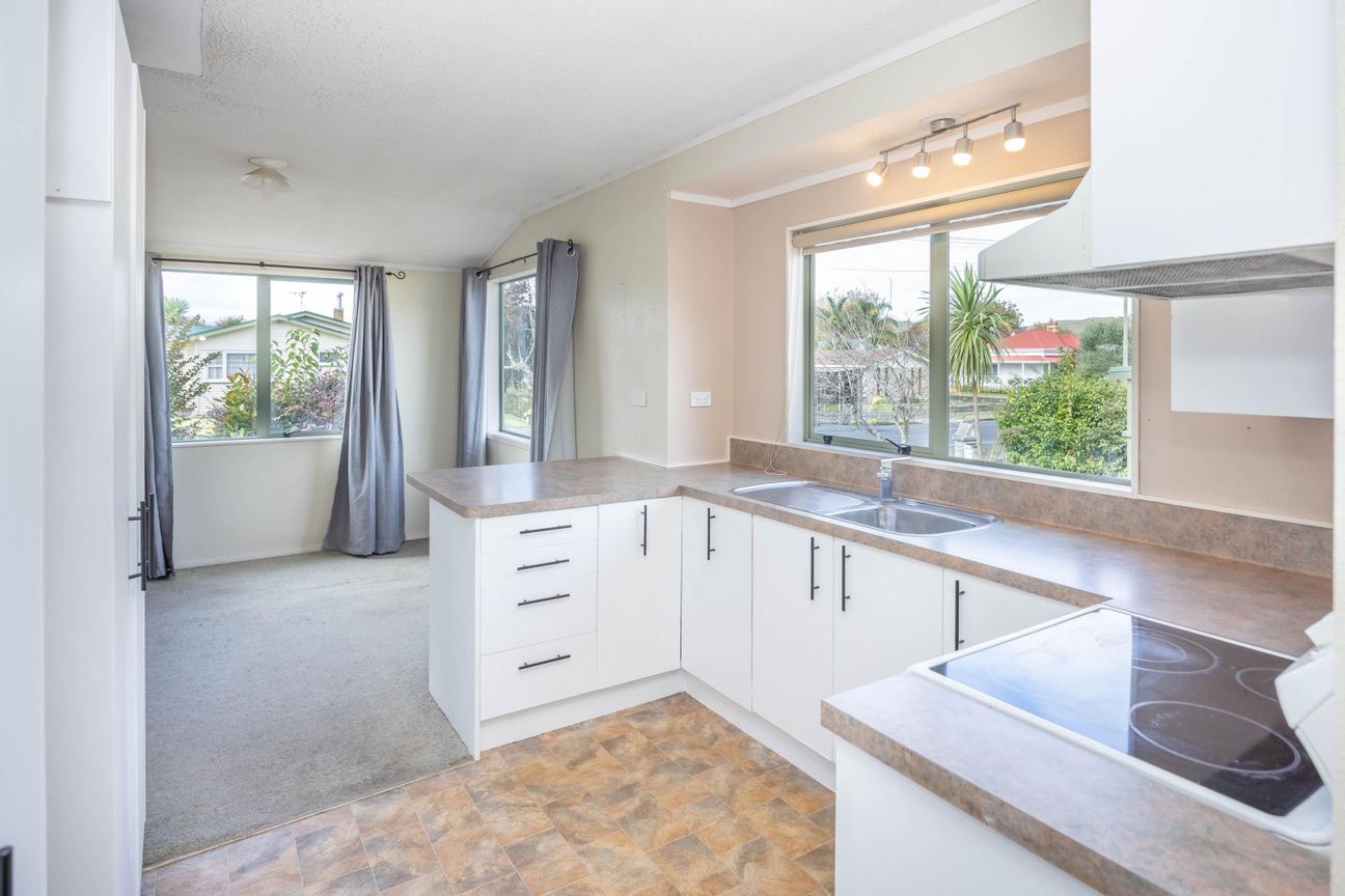 Tidy home, top location - Widok 5