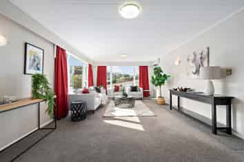 144 Broderick Road, Johnsonville