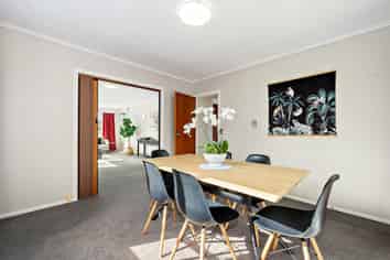 144 Broderick Road, Johnsonville