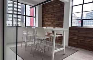 Whole Floor Tenancy!