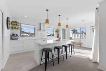 50 Welsford Street, Woodend