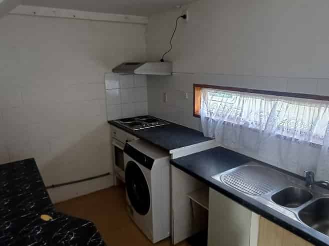 5/120 Randwick Rd, Moera