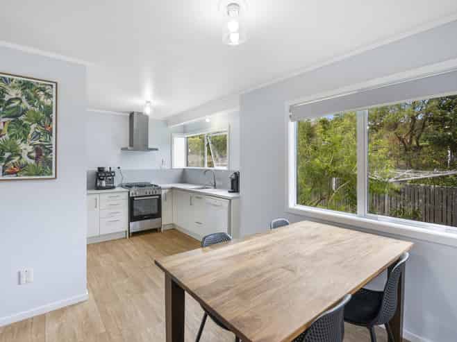 56 Shepherd Road, Waipahihi