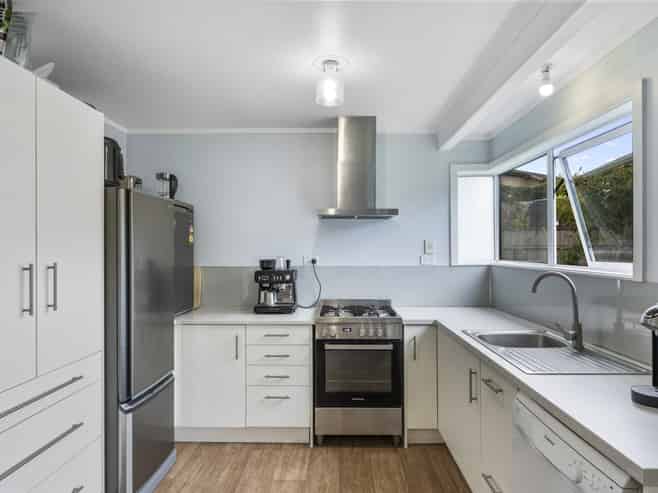 56 Shepherd Road, Waipahihi