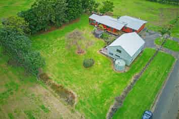 69 Waipipi Wharf Road, Pollok