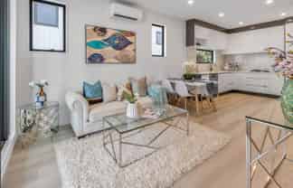 2/24 Great South Road, Manurewa