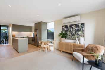 6/48 High Street, Mosgiel