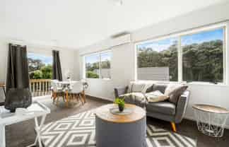 2/66 Spinella Drive, Bayview