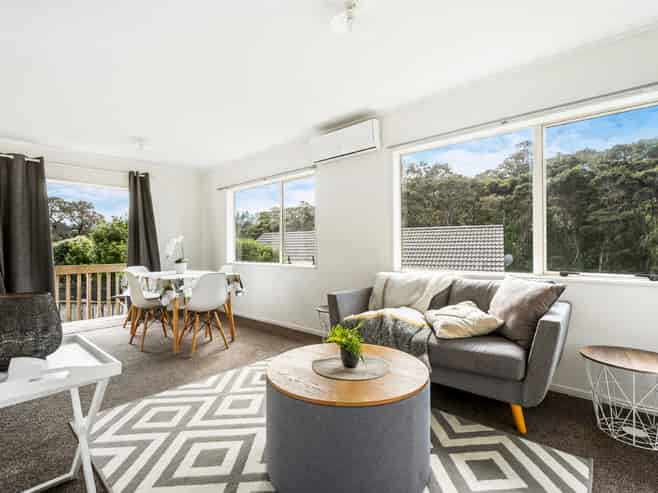 2/66 Spinella Drive, Bayview