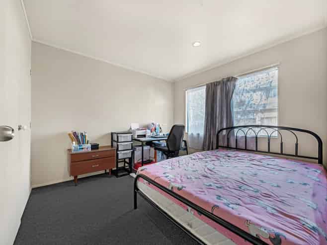 130 Gadsby Road, Favona