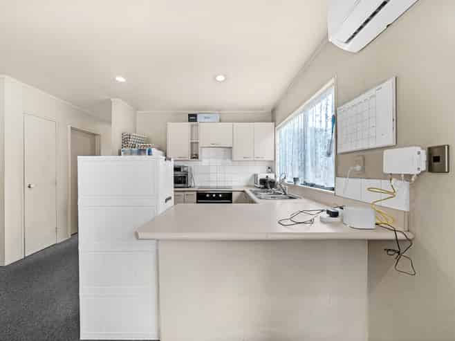 130 Gadsby Road, Favona