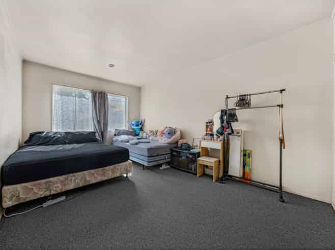 130 Gadsby Road, Favona