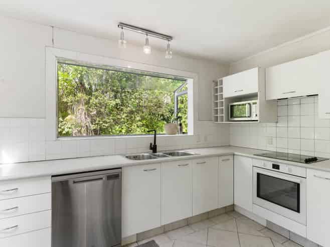 125 Braemar Road, Castor Bay