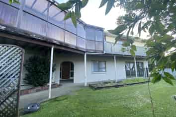 74 Weatherly Road, Torbay