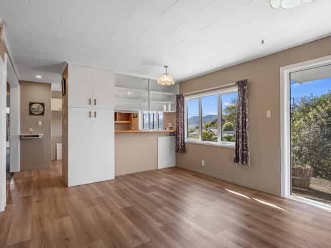 40 Stanley Crescent, Beachville