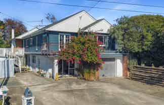 40 Stanley Crescent, Beachville