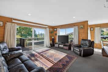 118 Marine Drive, Diamond Harbour